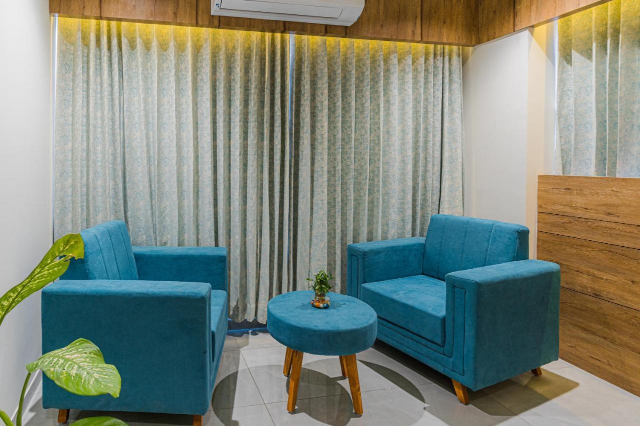 Hotel The Grand Heaven Gandhinagar Ngoại thất bức ảnh